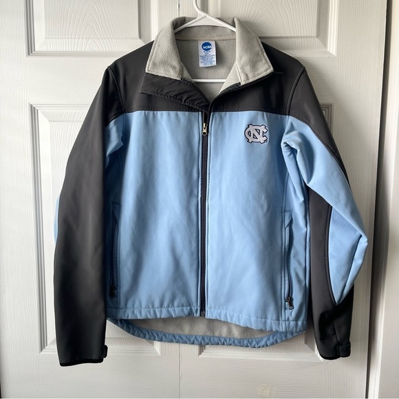NCAA North Carolina Tar Heels Fleece Jacket Size Small Soft Shell - Picture 1 of 3